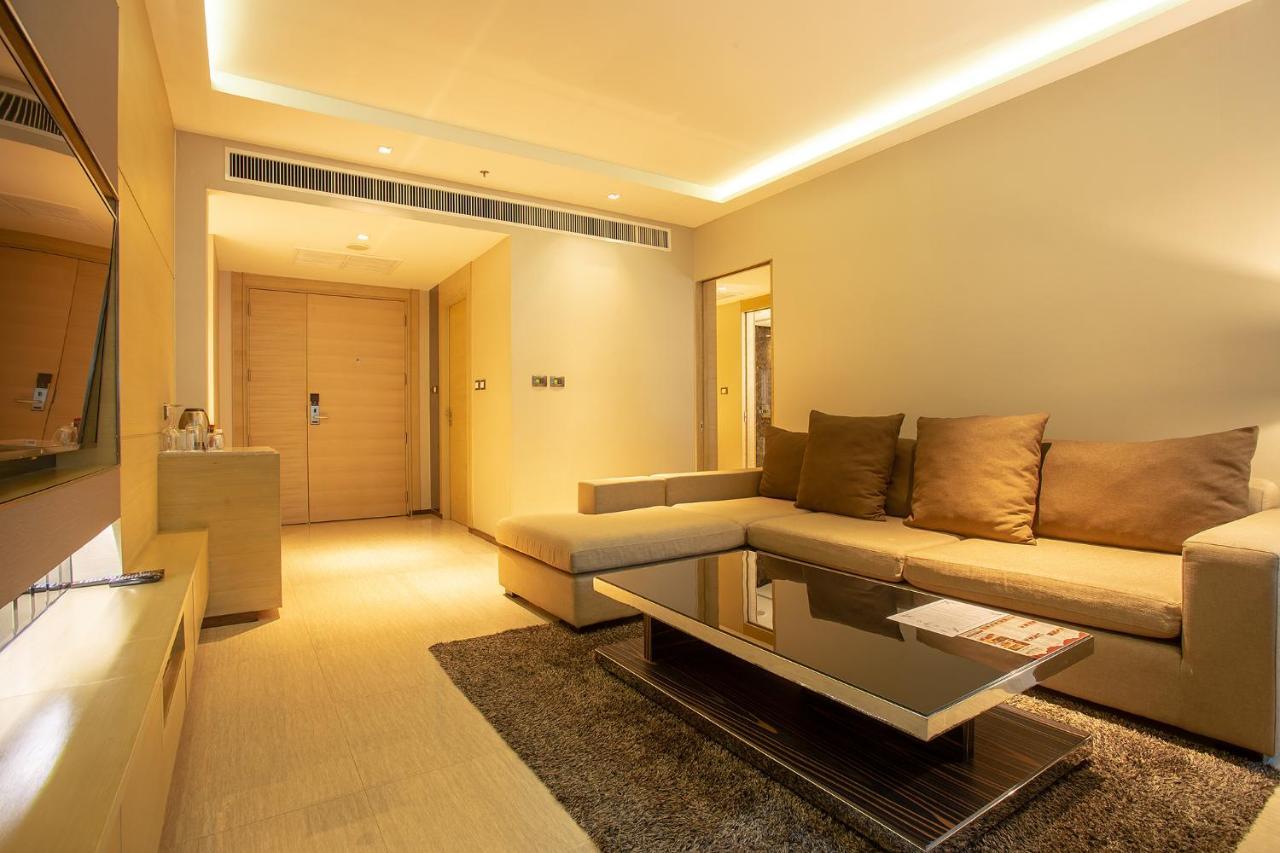 Graceland Bangkok By Grace Hotel - Sha Extra Plus Exterior foto